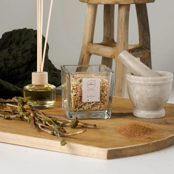 Lemn natural parfumat Sandalwood, 70 g, Woody Series, Aroma Home