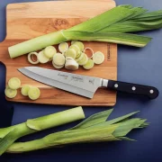 Cutit bucatar profesional, lama inox 177mm, maner ranforsat negru, Century, Tramontina